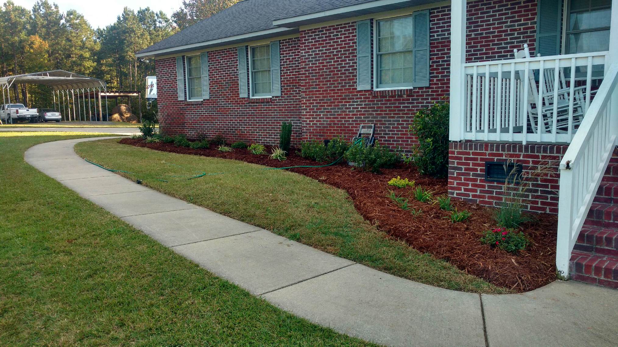 Knights Lawn Care | Lancaster, SC | front lawn care